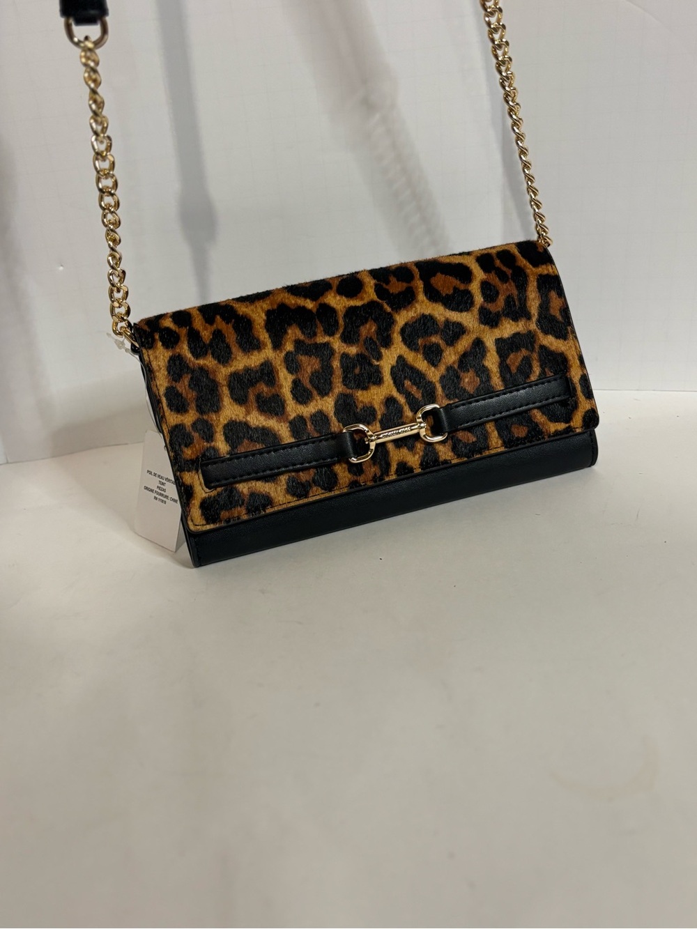 Michael Kors Carson Leopard Print Clutch with Black Trim & Gold Hardware - Picture 2 of 13